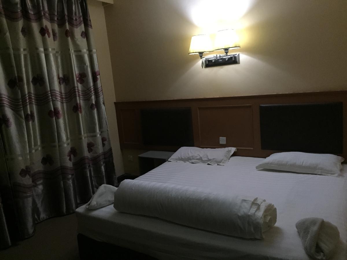 New Yuetan Hotel Дар ес Саалам Екстериор снимка