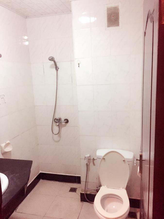 New Yuetan Hotel Дар ес Саалам Екстериор снимка