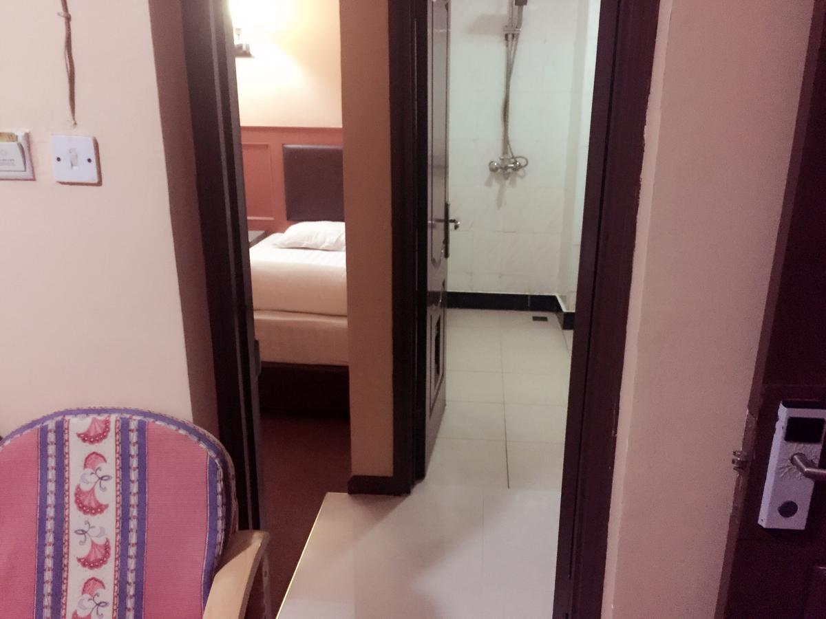 New Yuetan Hotel Дар ес Саалам Екстериор снимка