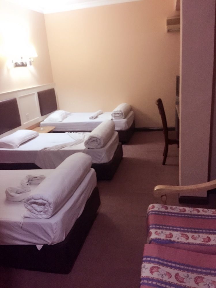 New Yuetan Hotel Дар ес Саалам Екстериор снимка